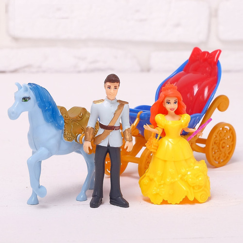 Princesa Muñeca Con Carruaje Caballo Principe Niña