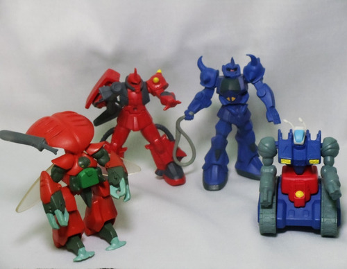 4 Mini  Figuras Gundam 