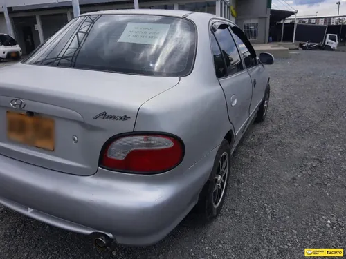 Hyundai Accent 1.3 L