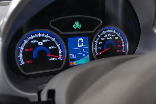 Imagen 12 de 15 de Auto Eléctrico Golovolt 100 Kms De Autonomia