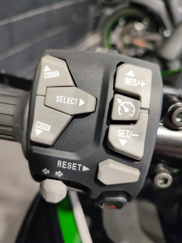 Kawasaki Ninja 1000 Sx No Zx10 R Permuto No Yamaha R6