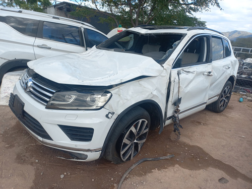 Desarmo Volkswagen Touareg Tdi Año 2017 Solo Por Partes