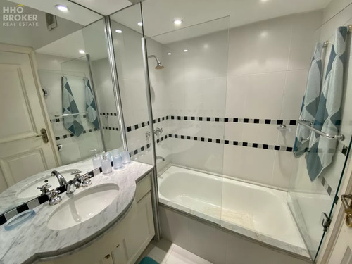 Departamento Pent House. Alquiler. Frenta Al Mar. Aguas Azules.