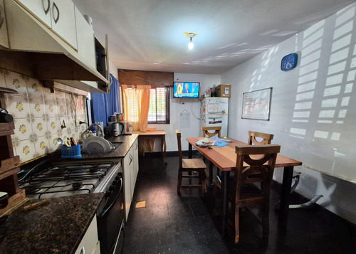 Casa En Venta - Barrio San Rafael 2 Dormitorios - Con Escritura