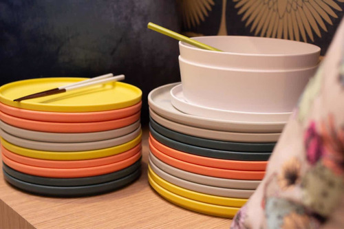 Imagen 2 de 3 de Platos De Melamine Dinner 26cm Variados Colores (nuevos)