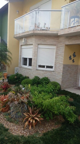 Casa Em Espírito Santo Com 3 Dormitórios - Lu265312