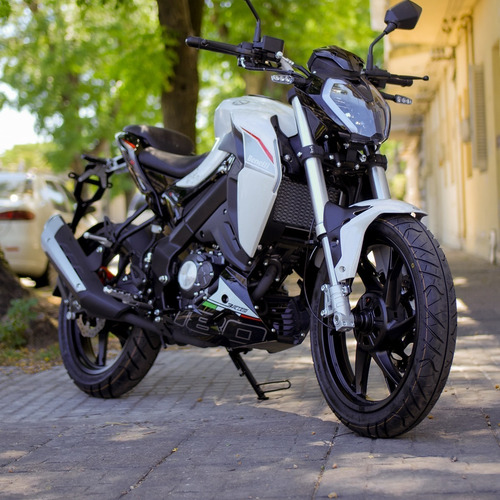 Imagen 5 de 23 de Benelli 180s - 30% Off En Servicios - 100% Financiada