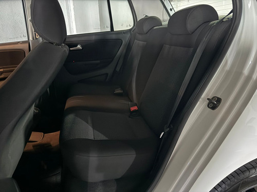 Volkswagen Fox 1.6 MSI TOTAL FLEX CONNECT 4P MANUAL