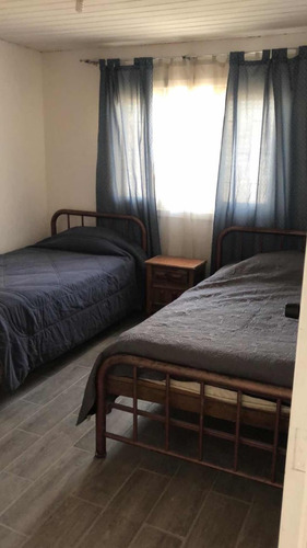 Imagen 5 de 10 de Casa Amplia Arriendo El Quisco