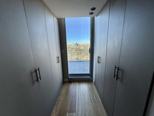 Departamento De 3 Ambientes Con Toilette Y Terraza - Al Rio Vicente Lopez