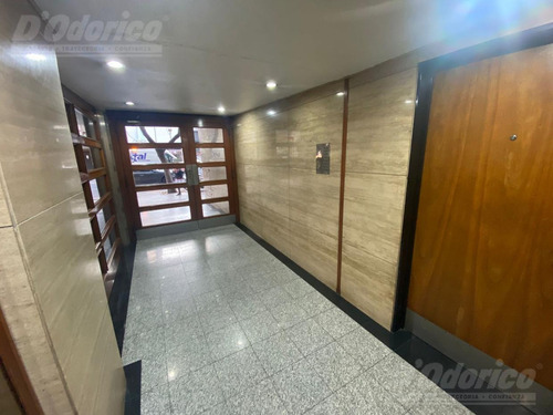 Imagen 3 de 20 de Departamento De 3 Ambientes En Venta En Caballito