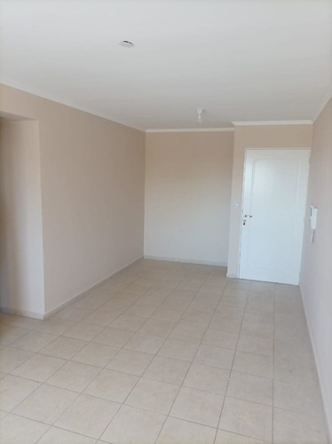 Departamento En Venta De 2 Dormitorios En Villa Sol