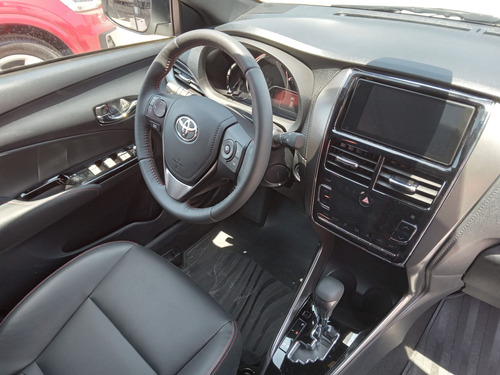 Toyota Yaris 1.5 107Cv S Cvt