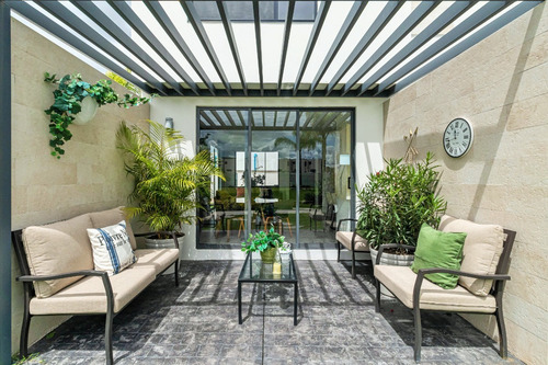 Imagen 4 de 25 de Venta De Casa Con Terraza Al Sur De Cuernavaca