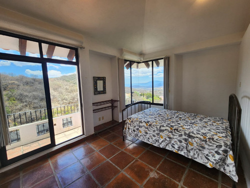 Venta Casa Nochebuena Con Alberca Climatizada Y Vistas Expectaculares En Todos Sus Espacios Con Todos Los Servicios Dentro De Fracc Rancho San Diego Ixtapan De La Sal Edomex