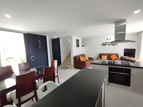 Casa En Venta En Marsella. Cod V14704