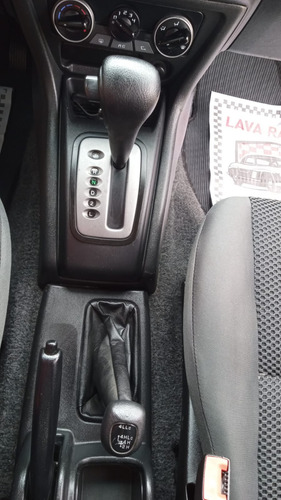 Mitsubishi Pajero TR4 2.0 Flex Aut. 5p