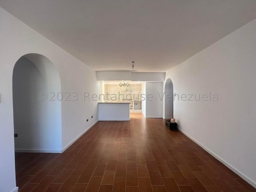 Imagen 12 de 26 de Apartamento En Venta Urb El Centro, Maracay 23-19254 Hc