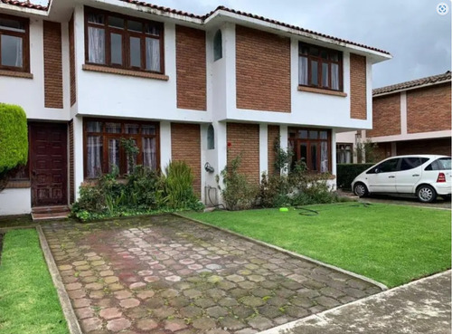 Casa En Jesus Reyes Heroles. M.a.