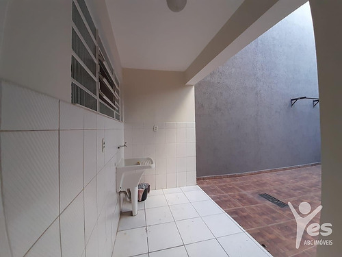 Imagem 17 de 19 de Ref.: 6335 - Sobrado Comercial Com 2 Dormitórios - Bairro Jardim - 6335