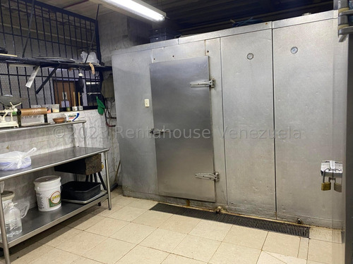 Casa Comercial Con Fondo De Comercio En Venta En Bello Monte