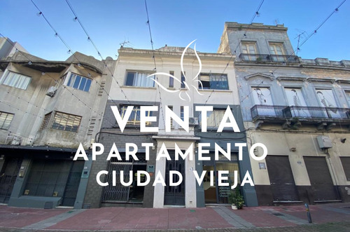 Excelente Oportunidad De Venta En Ciudad Vieja De Apto. De 2 Dormitorios