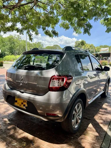 Renault Stepway 1.6 Expression / Zen