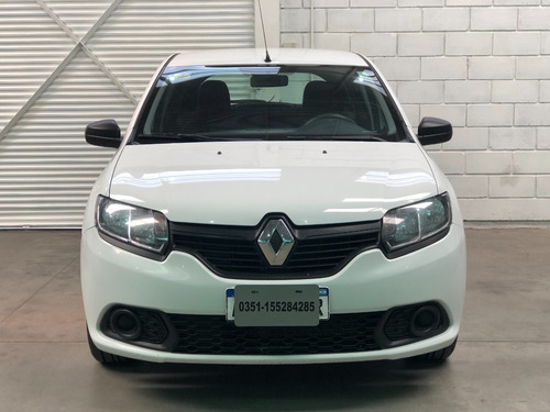 Imagen 6 de 11 de Renault Sandero Authentique 1.6 2017 * Financio * R. Menor *