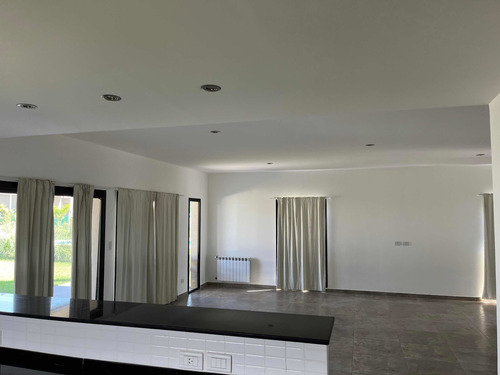 Imagen 18 de 23 de Alquiler Casa En Santa Elena Pilar Del Este - Disponible En Marzo 2023- Anual - Sin Amueblar