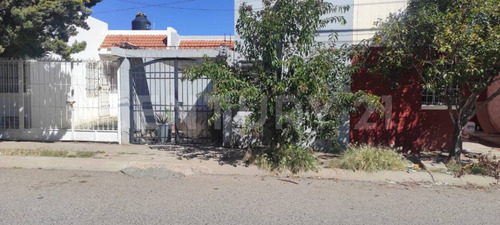 Casa En Av. Principal Propia Para Negocio