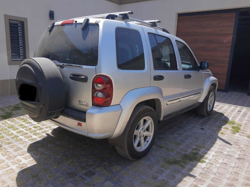Jeep Cherokee 3.7 Limited 2007