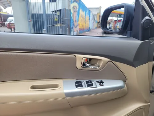 Toyota Fortuner 2.7l 4x4