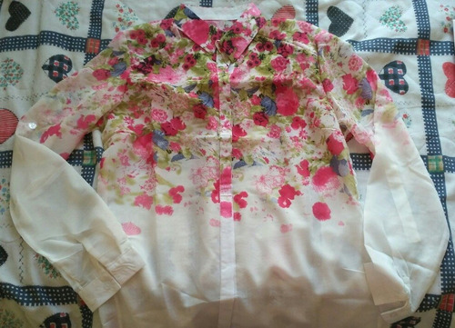 Imagen 2 de 2 de Blusa De Gasa Oficina Casual Tallas S Y M Importada En Stock