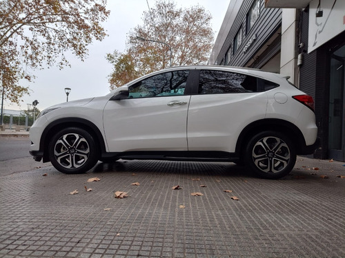 Imagen 9 de 16 de Honda Hr-v Exl Cvt 1.8 L/16, Año 2017 Con 84.000 Km.