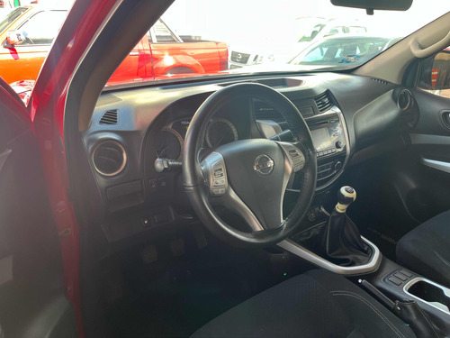 Nissan NP300 Frontier 2.5 Le Aa Mt