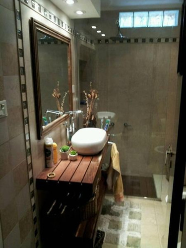 Imagen 11 de 15 de Venta - Chalet En 2 Plantas - José C Paz