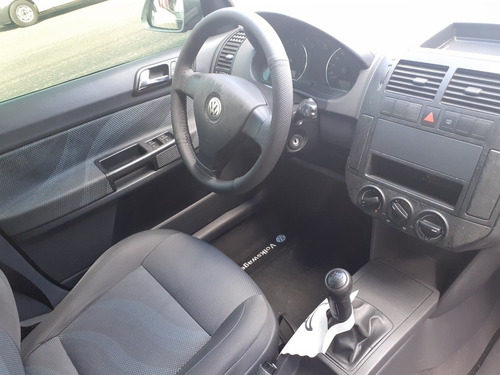 Volkswagen Polo 1.6 Vht Sportline Total Flex 5p 2010