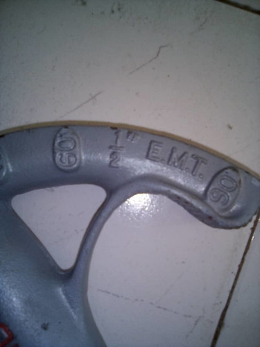 Imagen 3 de 8 de Dobla Tubos Dos 1/2 Y Uno 3/4 Así Cómo Se Ven