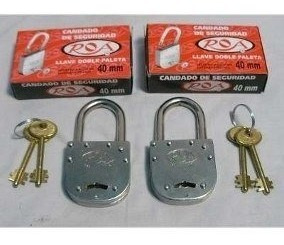 Imagen 4 de 4 de Juego De 4 Candados Roa Combinados.50mm D/paleta 8 Llaves