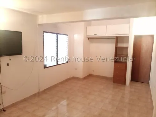 Rosa Rodríguez Vende Casa En La Piedad Norte, Cabudare 25-15521