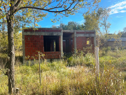 Casa A Terminar, Céntrica, 2 Plantas, En Villa Giardino, Córdoba