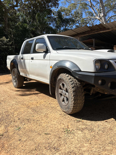 Mitsubishi L200 2.5 Outdoor Hpe Cab. Dupla 4x4 4p