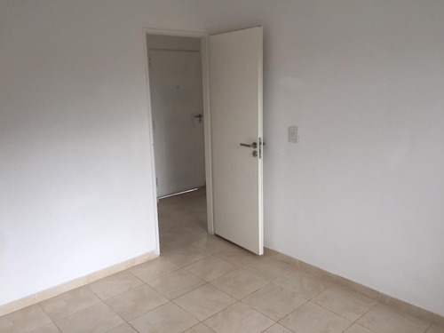 Imagen 19 de 24 de En Venta. Departamento Planta Alta Con Cochera San Miguel