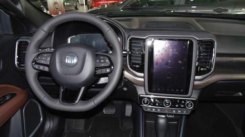 Imagem 5 de 14 de Fiat Toro 2.0 16v Turbo Diesel Ranch 4wd At9