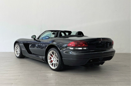 Imagen 3 de 12 de Dodge Viper 2005 Convertible
