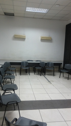 Gran Local Comercial En El Centro