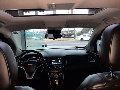 Imagem 14 de 15 de Chevrolet Tracker 1.4 Turbo Premier Automático Teto Solar