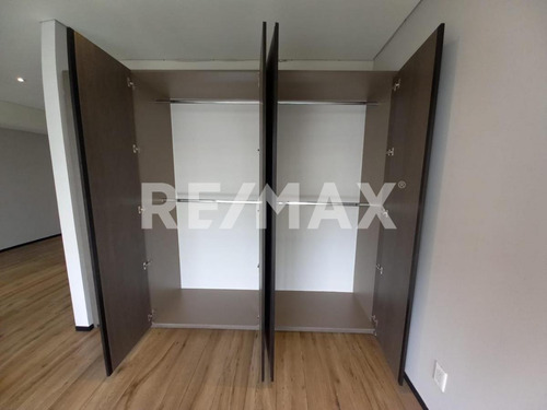 Venta Loft Desarrollo La Citta, Torres De Potrero San Jeronimo.