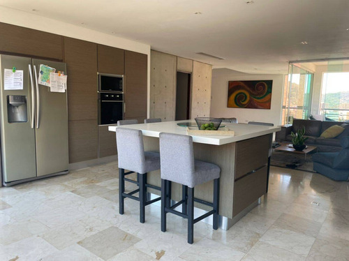 Imagen 9 de 14 de Penthouse En Venta Altos De El Parral 200mts Alexandra Ramírez 04147041922