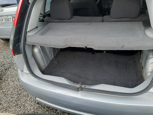 Imagem 9 de 9 de Ford Fiesta 2010 1.0 Flex 5p